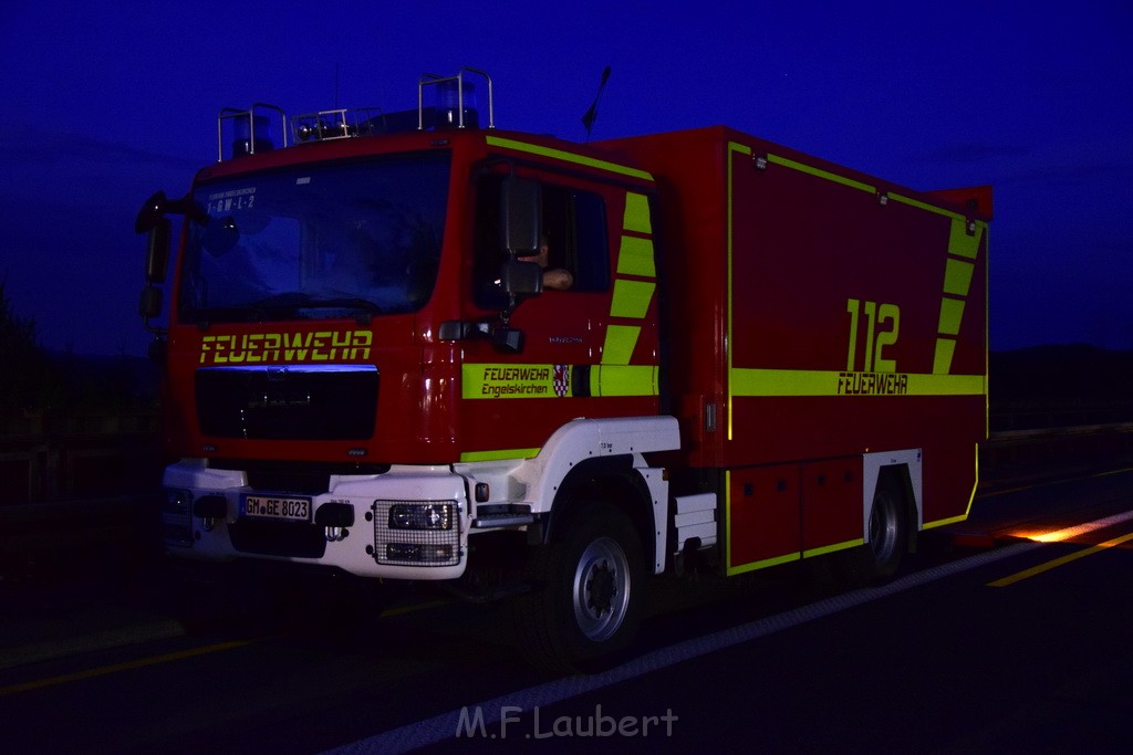 VU Gefahrgut LKW umgestuerzt A 4 Rich Koeln Hoehe AS Gummersbach P648.JPG - Miklos Laubert